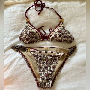 RARE. Victoria’s Secret vintage style bikini swim set w/ beautiful details XS/S